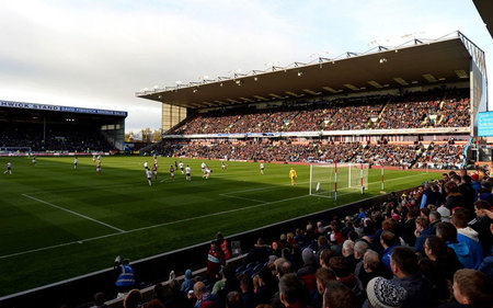 尤其是在决 尤其是在决